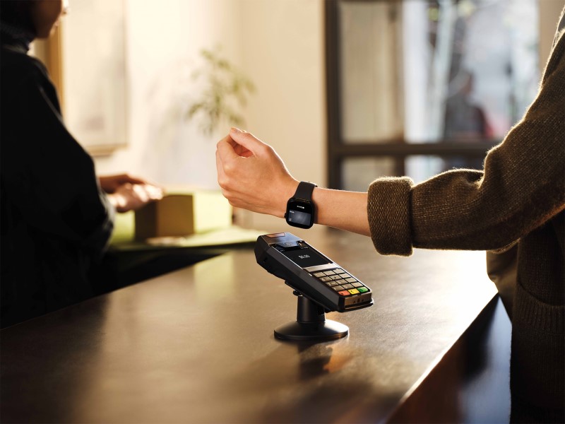 Set Emirates NBD card as default