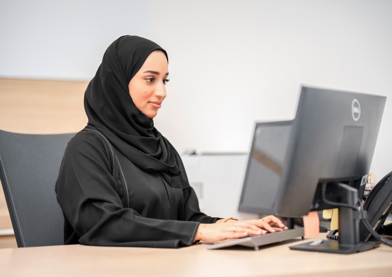 Emirates NBD colleagues in a live AI learning session
