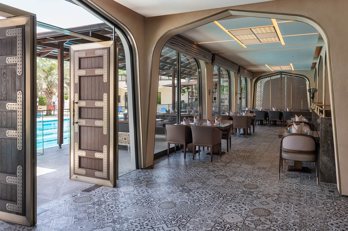 Flavours, All-day Dining - Radisson Blu Al Ain